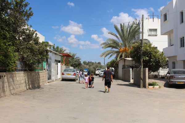 حيّ دهمش ..فصولُ نكبةٍ يرويها شعبٌ لا يلين